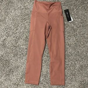 COPY - Yoga Licious pink leggings🩷 size small